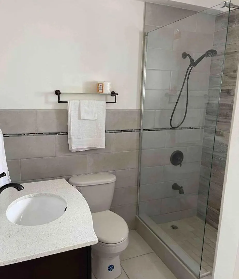 Appartamento Oasis 1 Bedroom Kensington Cres Kingston