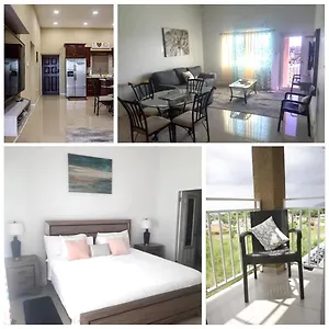  Apartment Tropical Bliss Haven
